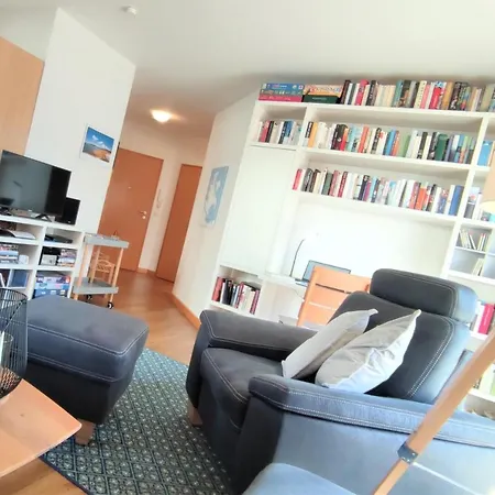 Sandbank Apartment *